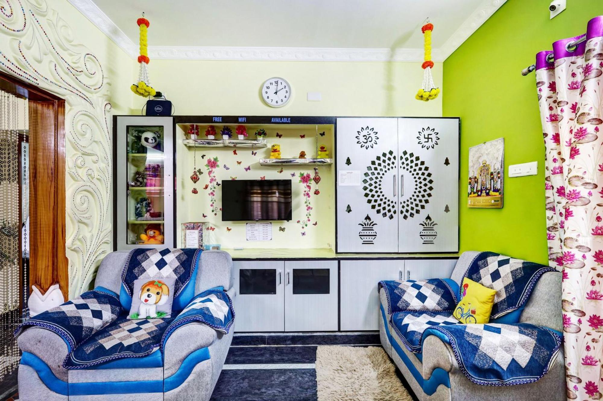 Sri Sakthi Home Stay - Beyond The Expectations- 10 To 15 Minutes Drive From Railway Station And Bus Station Тирупати Экстерьер фото