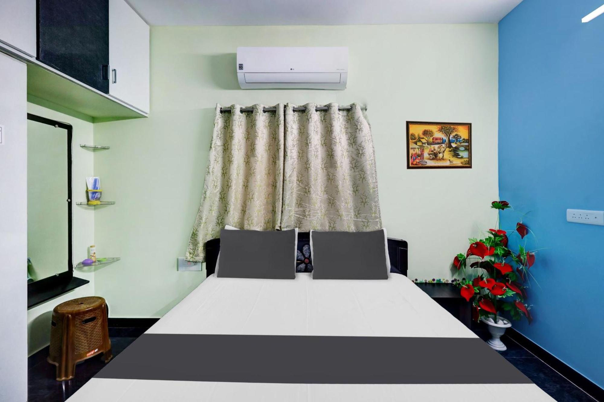 Sri Sakthi Home Stay - Beyond The Expectations- 10 To 15 Minutes Drive From Railway Station And Bus Station Тирупати Экстерьер фото